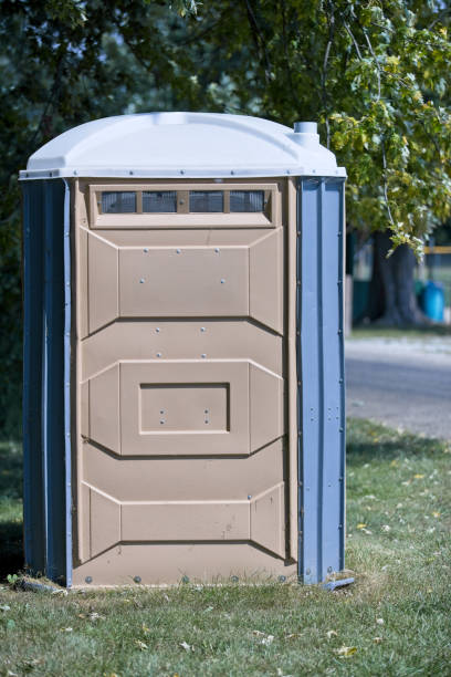 Portable Toilet Options We Offer in Eastport, NY